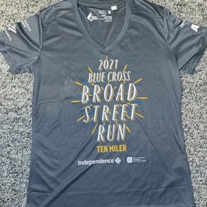 Blue Cross Broad Street 10 Miler Run 2021 Race Shirt